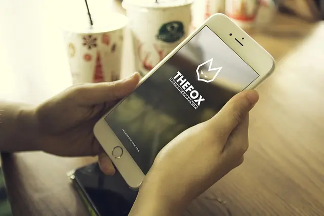 Top 5 Factors to Consider When Buying a Smartphone